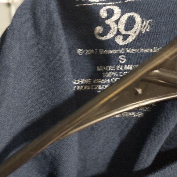 Walnut & 39th beer pong t-shirt size small - Picture 4 of 4